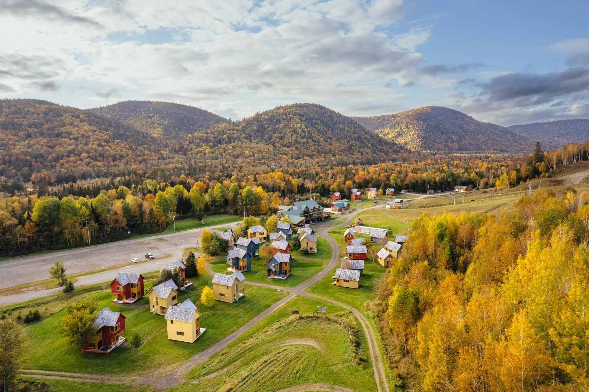 Chalet Station Touristique Pin Rouge *